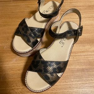 Leopard print Sanford